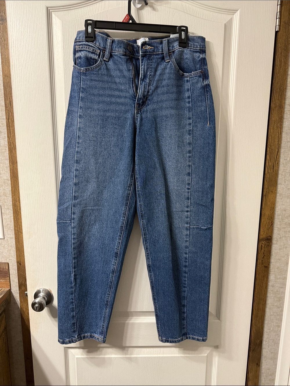 High-Waist Barrel Women’s Jeans